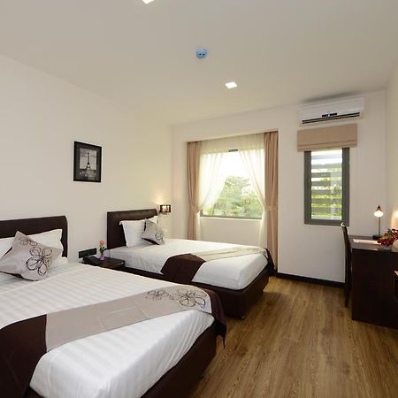 Hotel Lexus Yangon Exterior foto